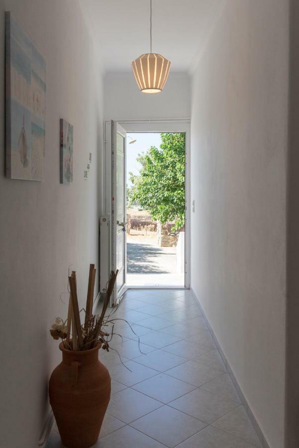 Villa Tonia Parasporos Ngoại thất bức ảnh